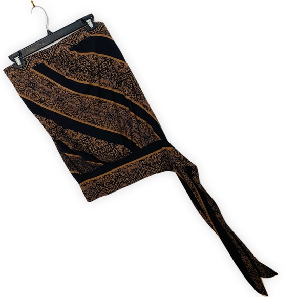 Women's Tube Top with Bottom Bow/Tie •Size Small - Picture 7 of 8